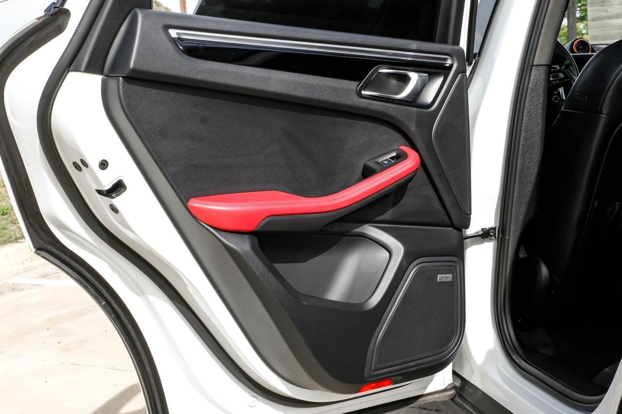 2023 Porsche Macan T Richardson TX