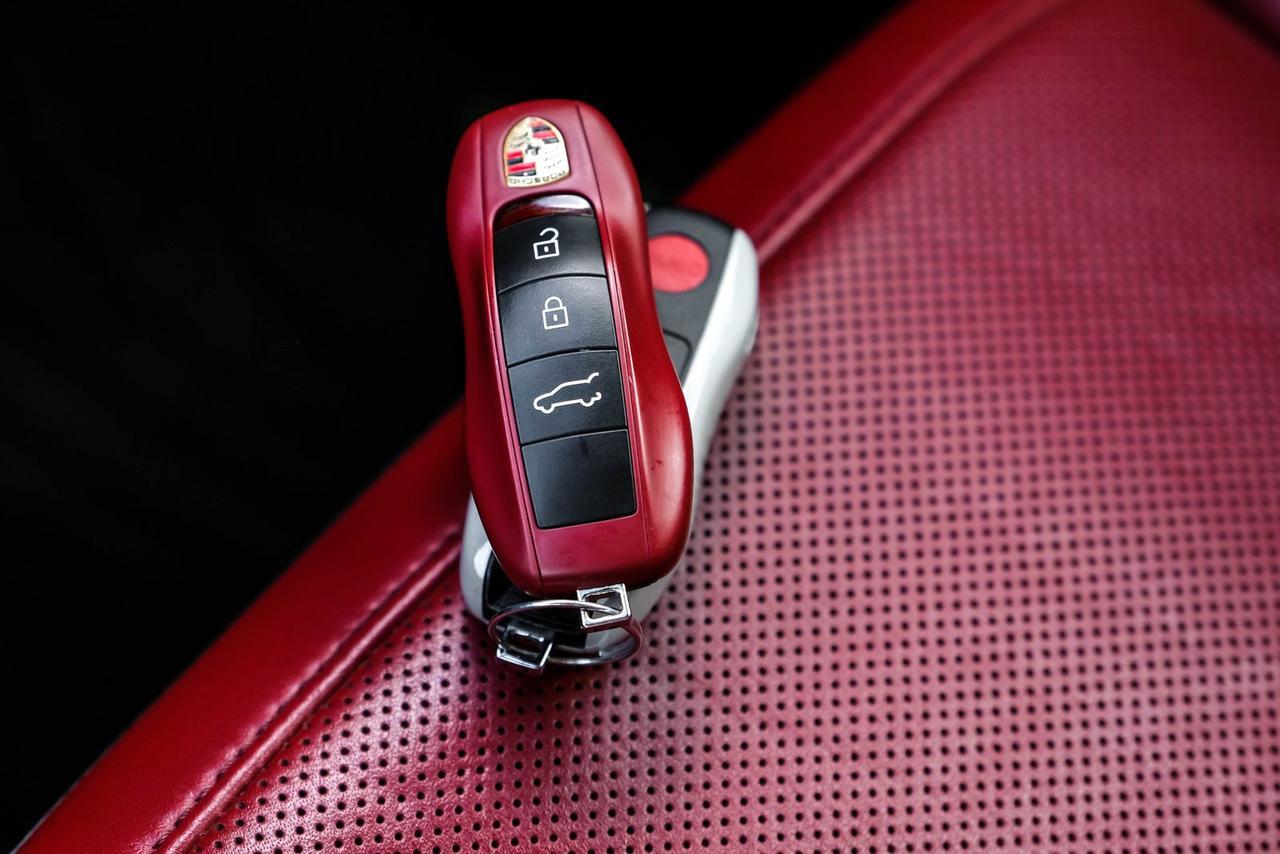2023 Porsche Macan T Richardson TX