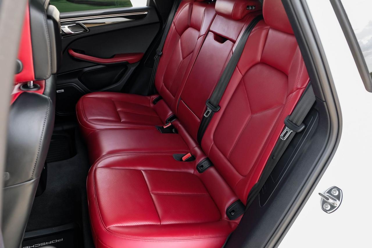 2023 Porsche Macan T Richardson TX