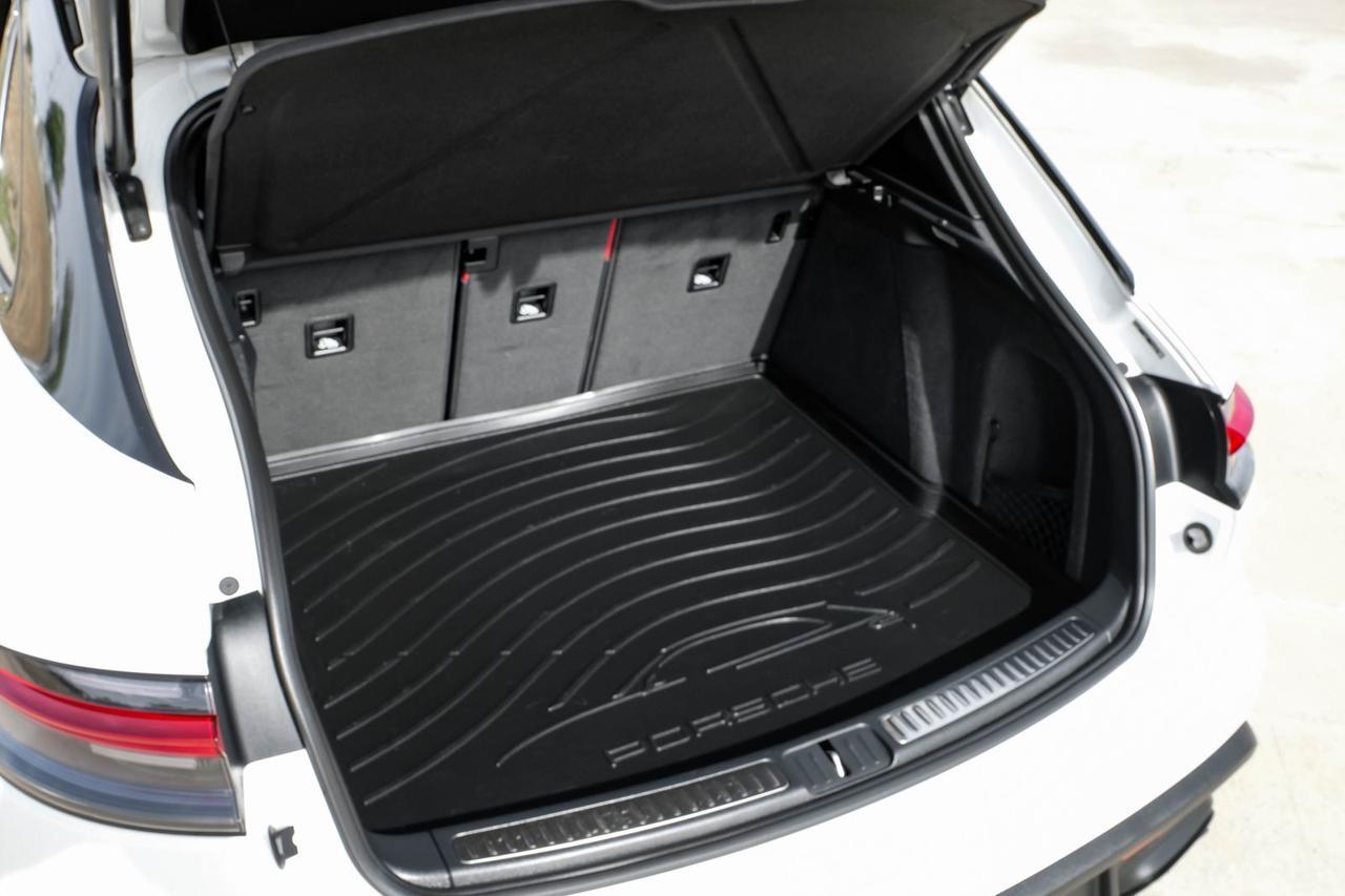 2023 Porsche Macan T Richardson TX