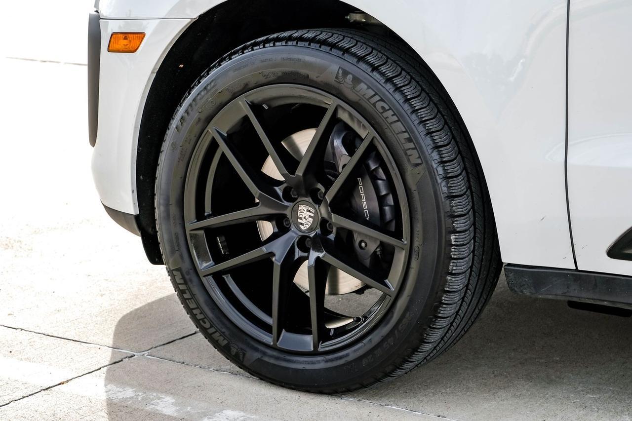 2023 Porsche Macan T Richardson TX