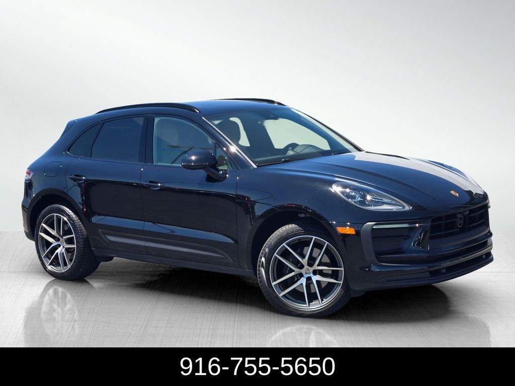 2023 Porsche Macan T