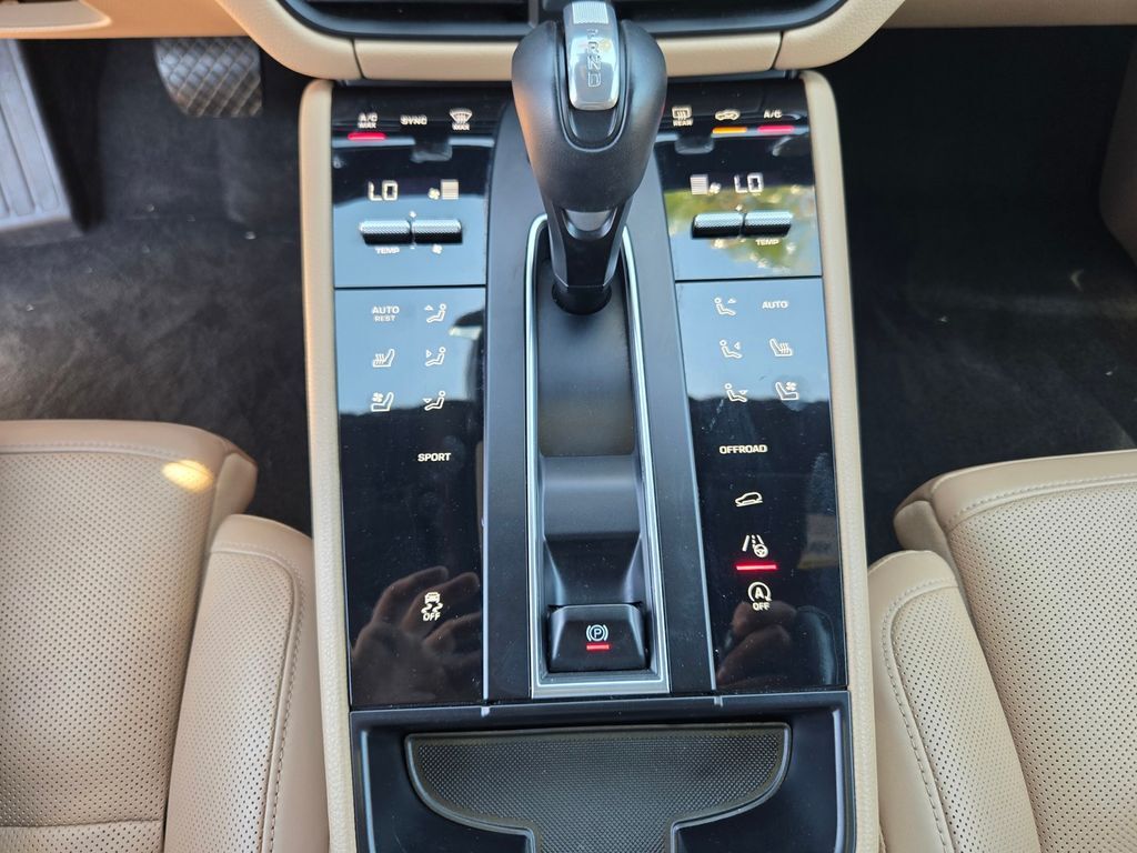 2023 Porsche Macan T Roseville CA