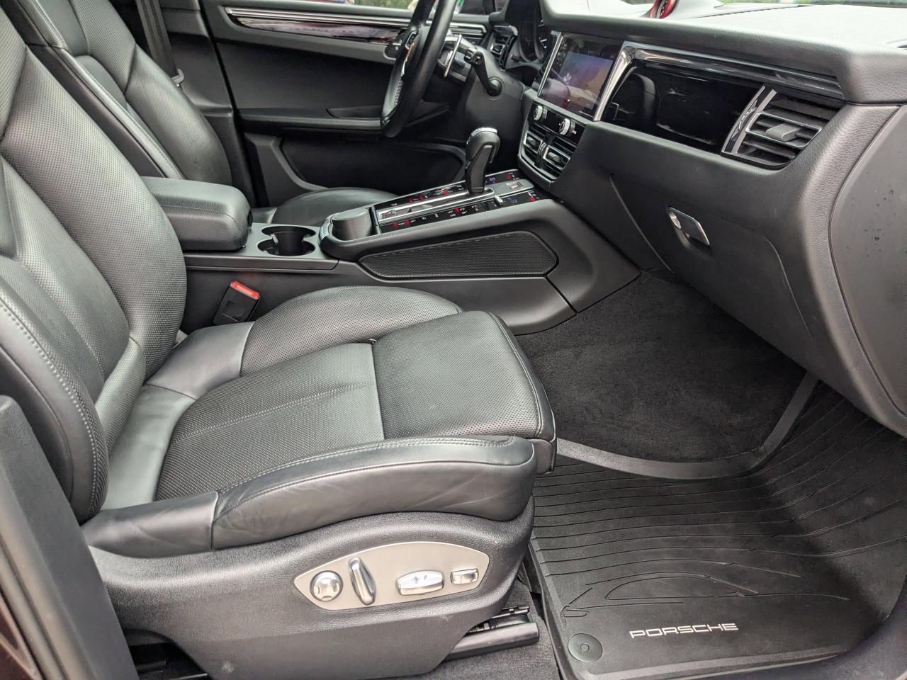 2023 Porsche Macan T San Antonio TX