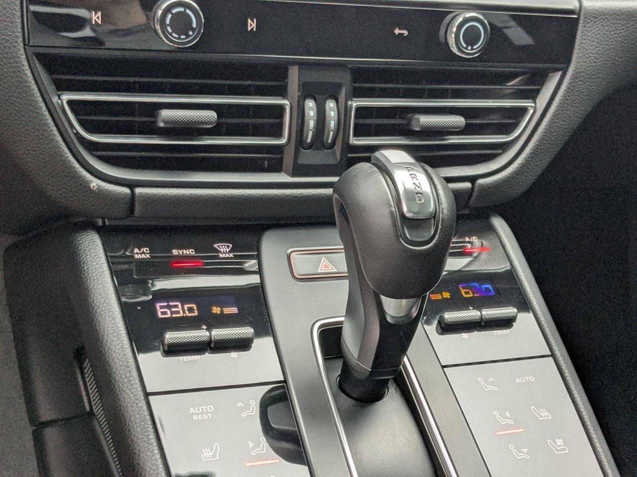 2023 Porsche Macan T San Antonio TX