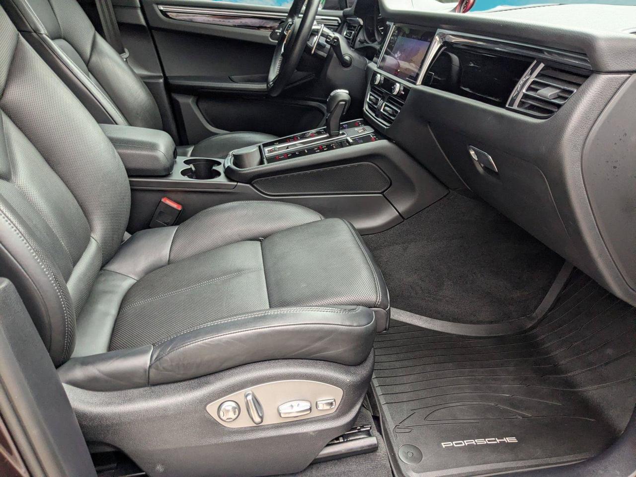 2023 Porsche Macan T San Antonio TX