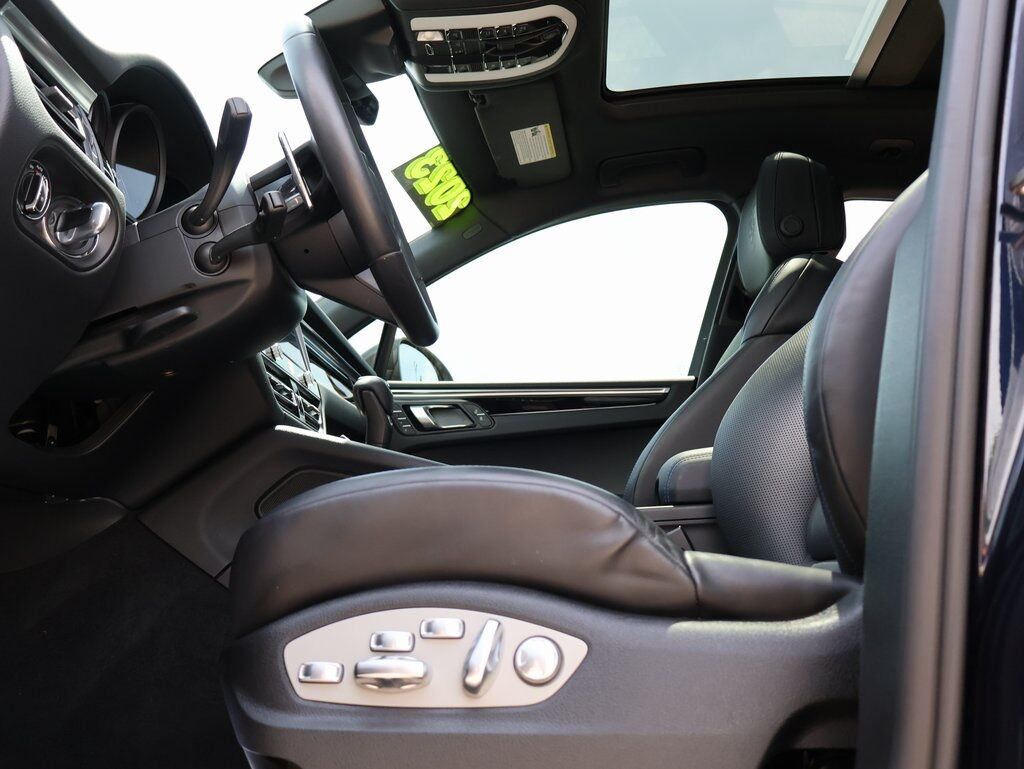 2023 Porsche Macan T San Clemente CA