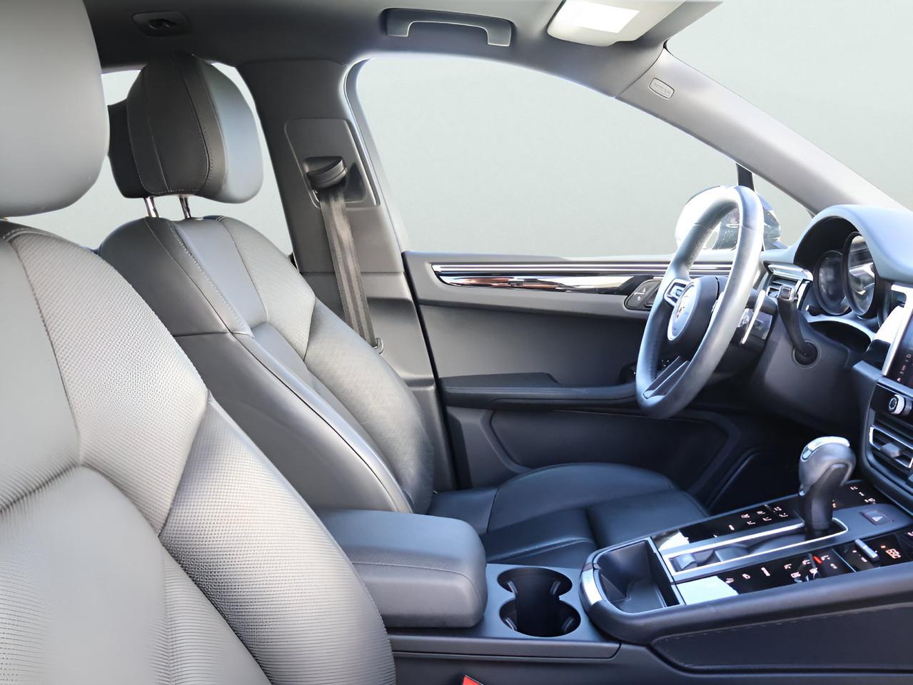 2023 Porsche Macan T San Clemente CA