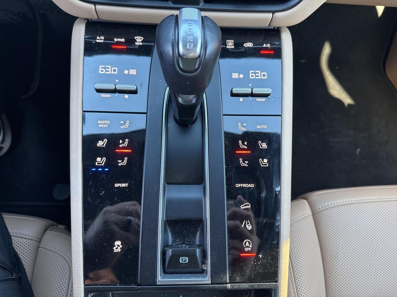 2023 Porsche Macan T Richmond VA