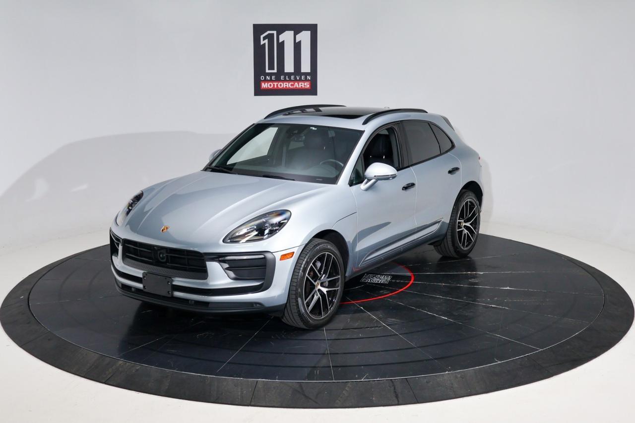 2023 Porsche Macan W/ Surround View