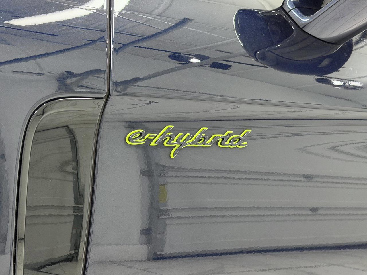 2023 Porsche Panamera 4 E-Hybrid Newark DE