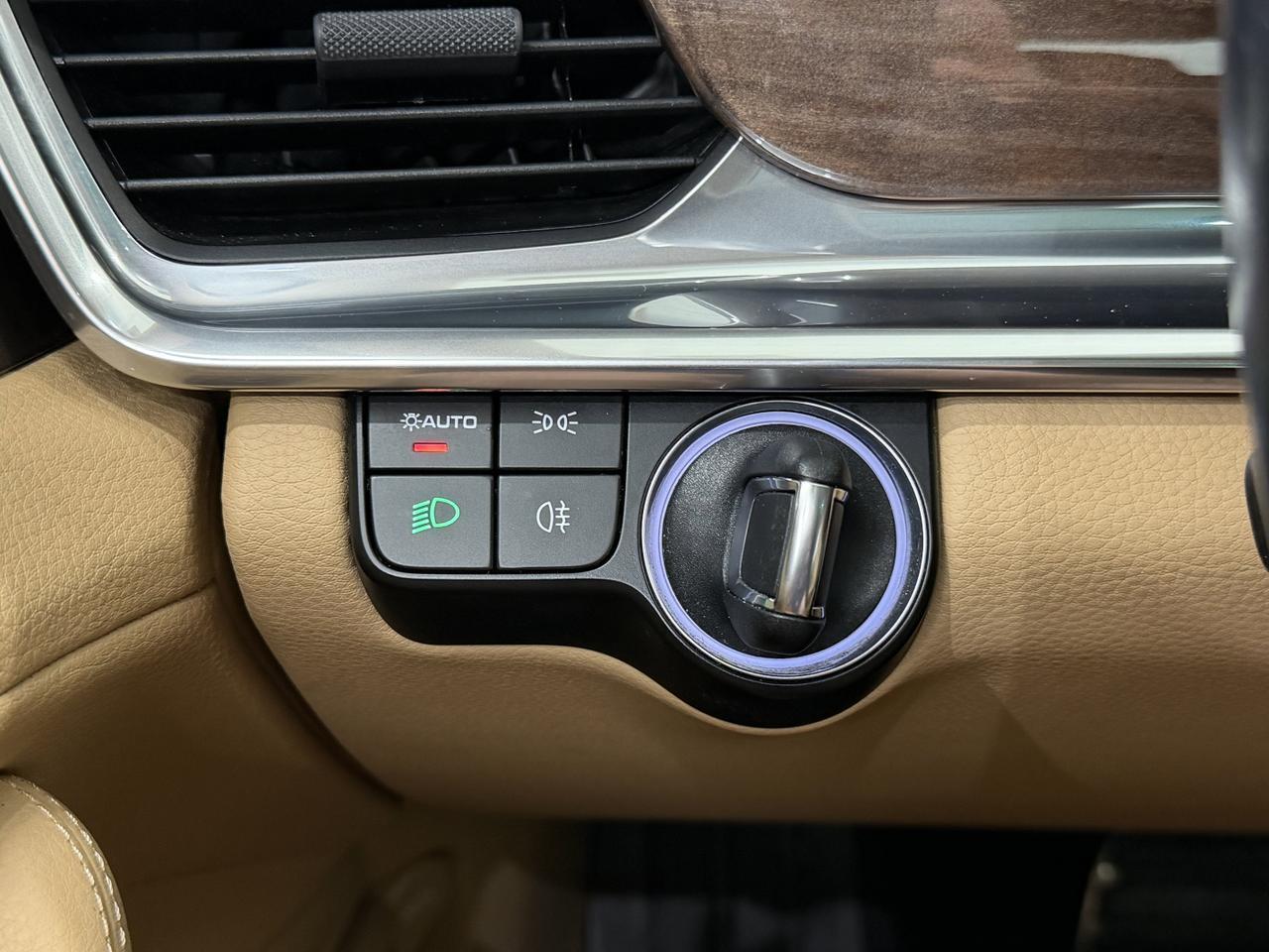 2023 Porsche Panamera 4 E-Hybrid Newark DE