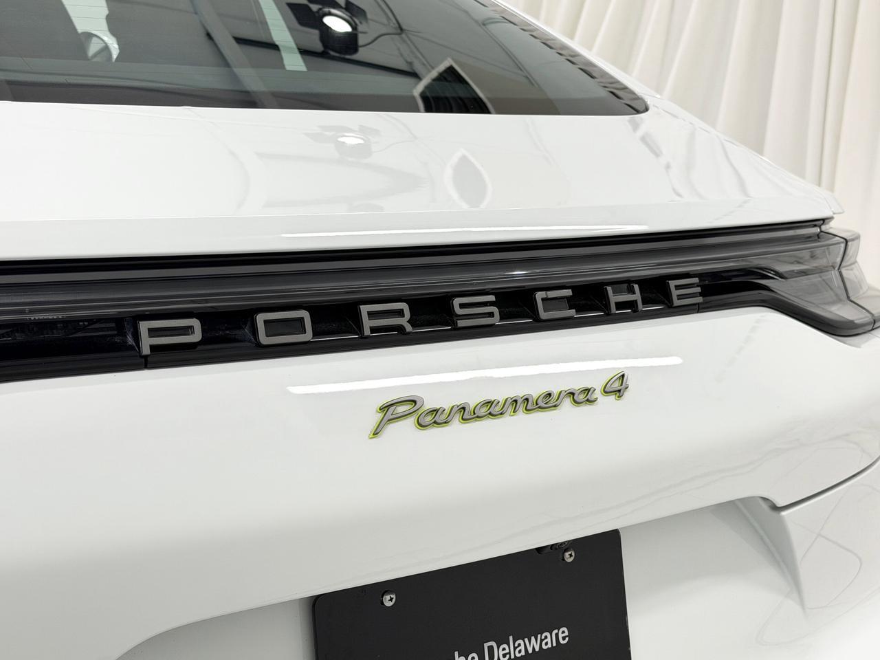 2023 Porsche Panamera 4 E-Hybrid Platinum Edition Newark DE