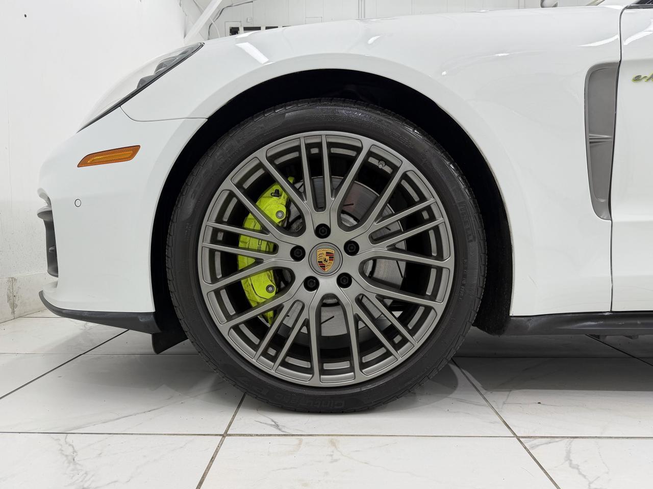 2023 Porsche Panamera 4 E-Hybrid Platinum Edition Newark DE