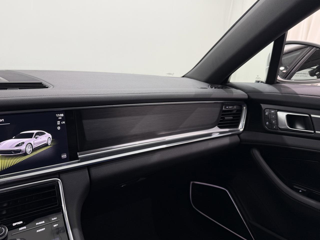 2023 Porsche Panamera 4 E-Hybrid Platinum Edition Newark DE