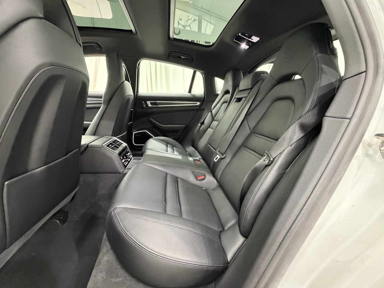 2023 Porsche Panamera 4 E-Hybrid Platinum Edition Newark DE