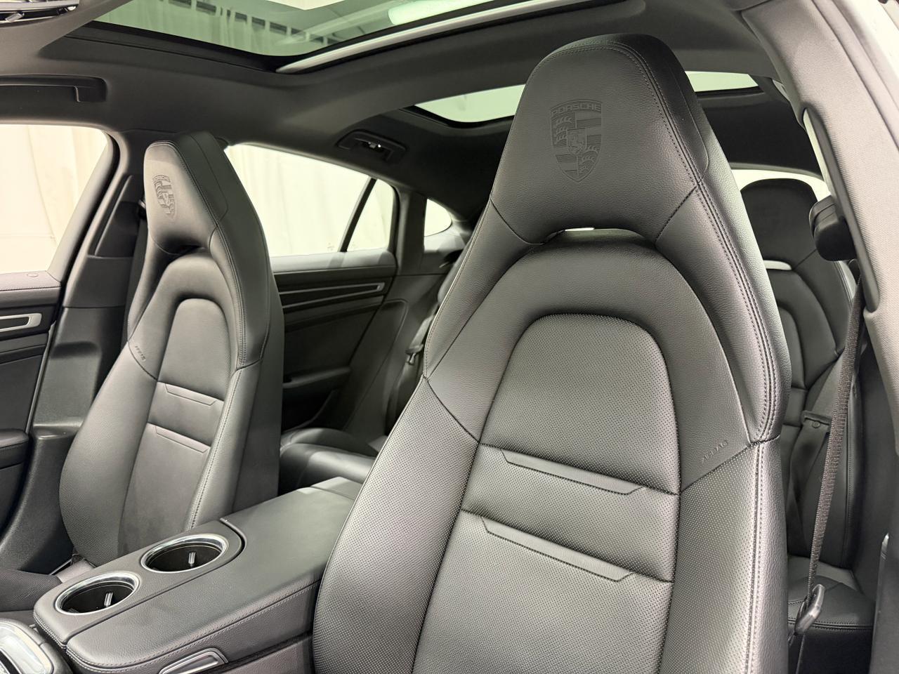 2023 Porsche Panamera 4 E-Hybrid Platinum Edition Newark DE