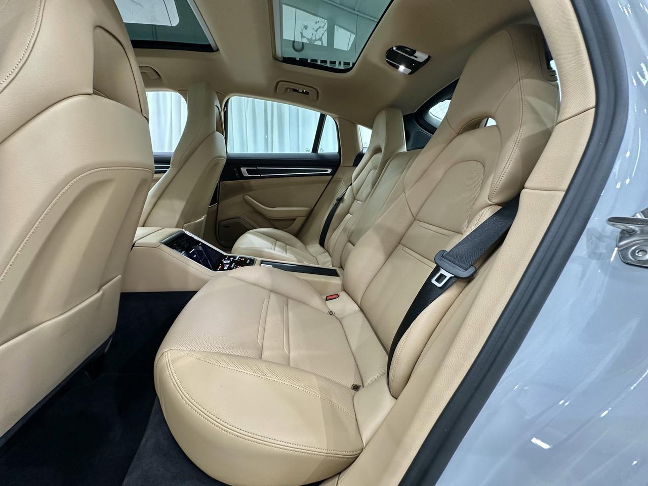 2023 Porsche Panamera 4 E-Hybrid Platinum Edition Newark DE