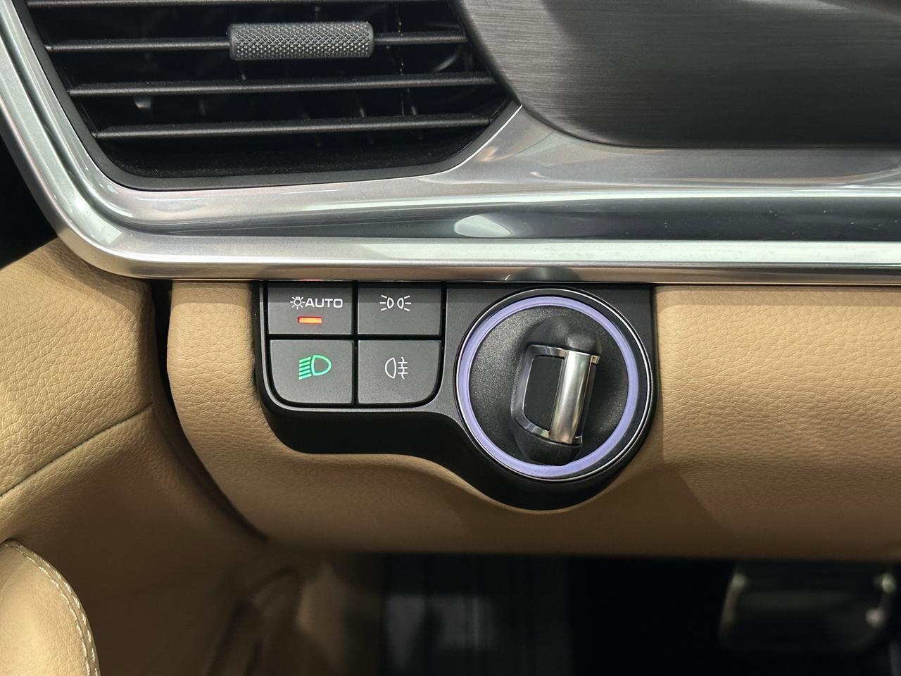 2023 Porsche Panamera 4 E-Hybrid Platinum Edition Newark DE