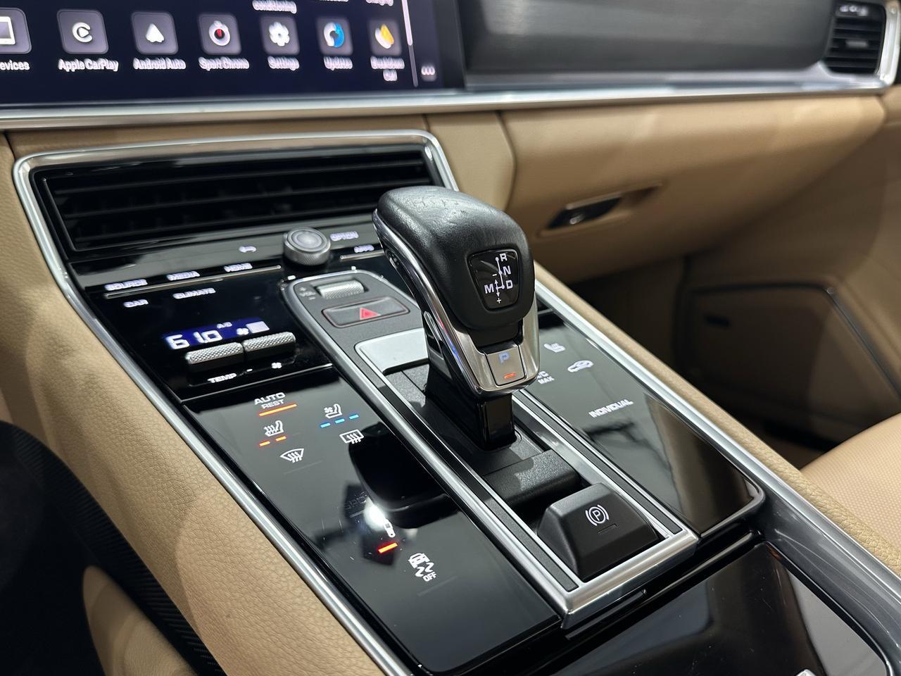 2023 Porsche Panamera 4 E-Hybrid Platinum Edition Newark DE