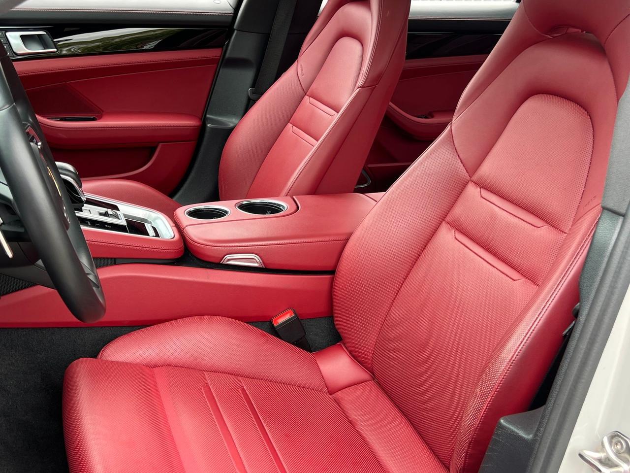 2023 Porsche Panamera 4 Executive Indianapolis IN