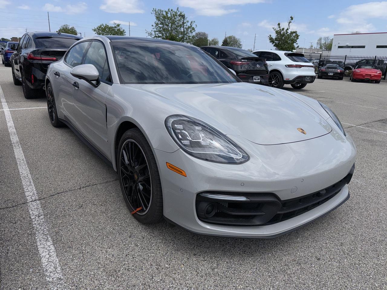 2023 Porsche Panamera 4 Executive