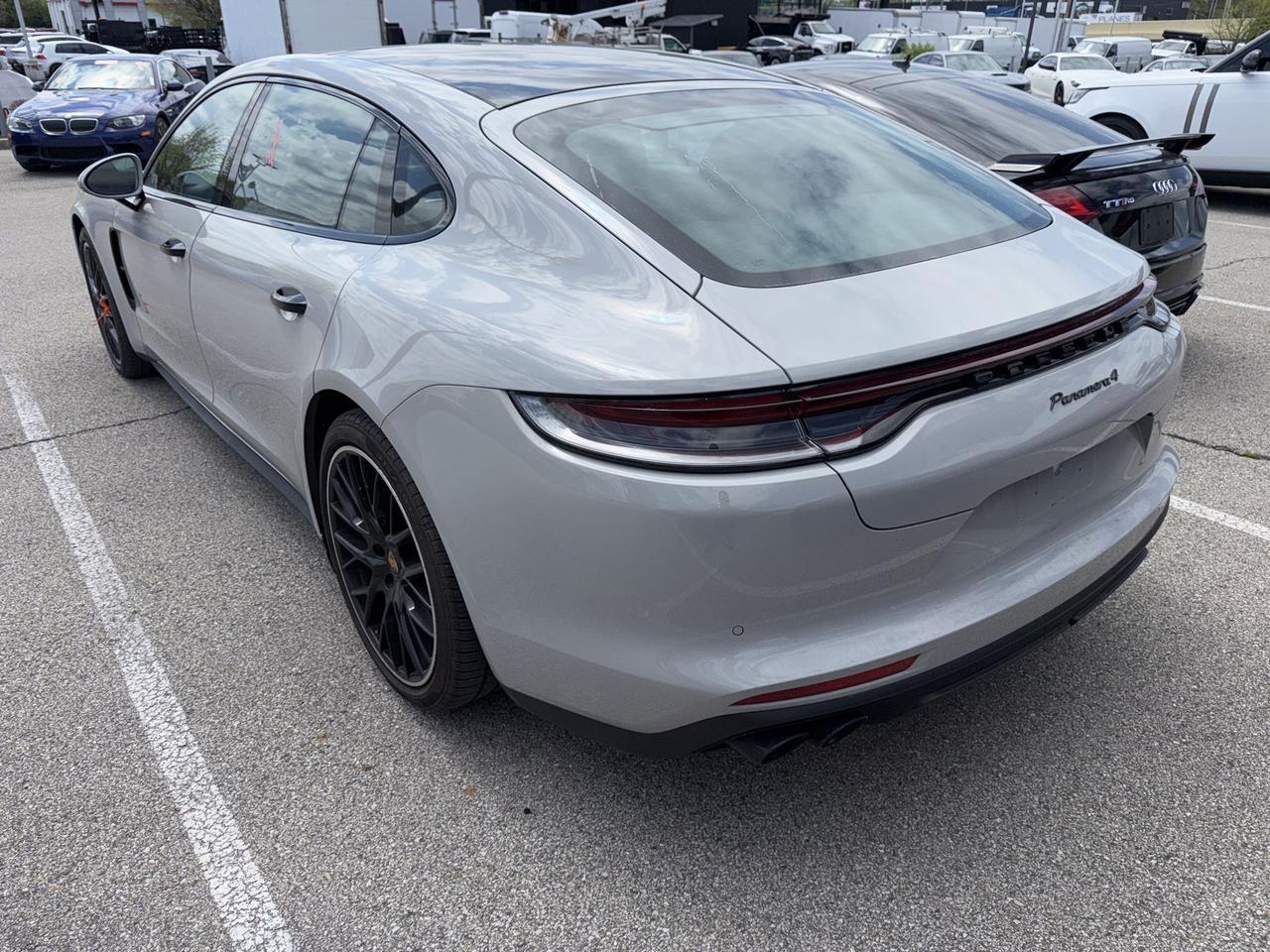 2023 Porsche Panamera 4 Executive Indianapolis IN