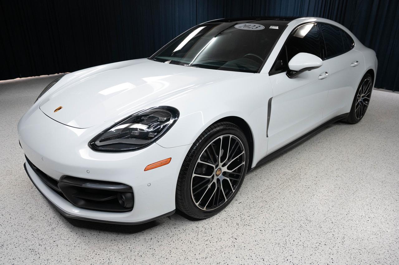 2023 Porsche Panamera 4 Platinum Edition AWD Sedan