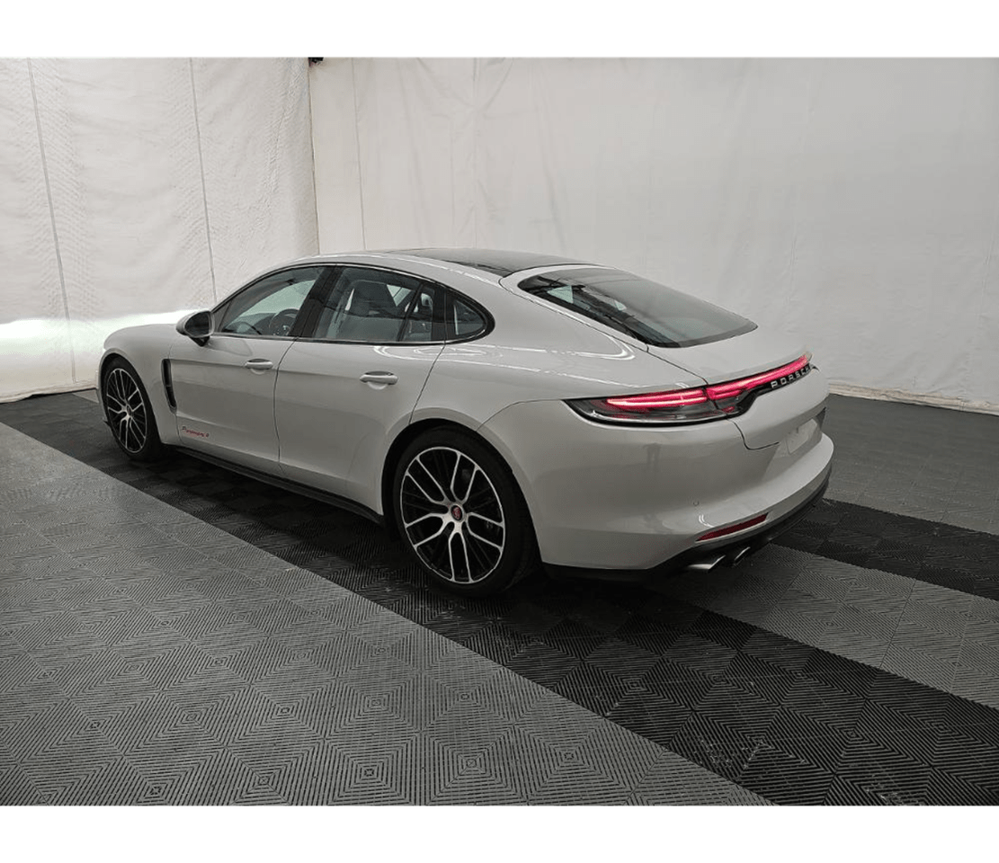 2023 Porsche Panamera 4 Platinum Edition Indianapolis IN