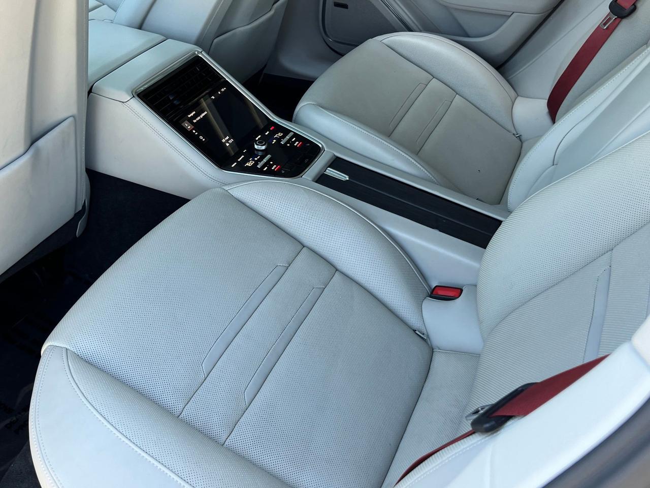 2023 Porsche Panamera 4 Platinum Edition Indianapolis IN