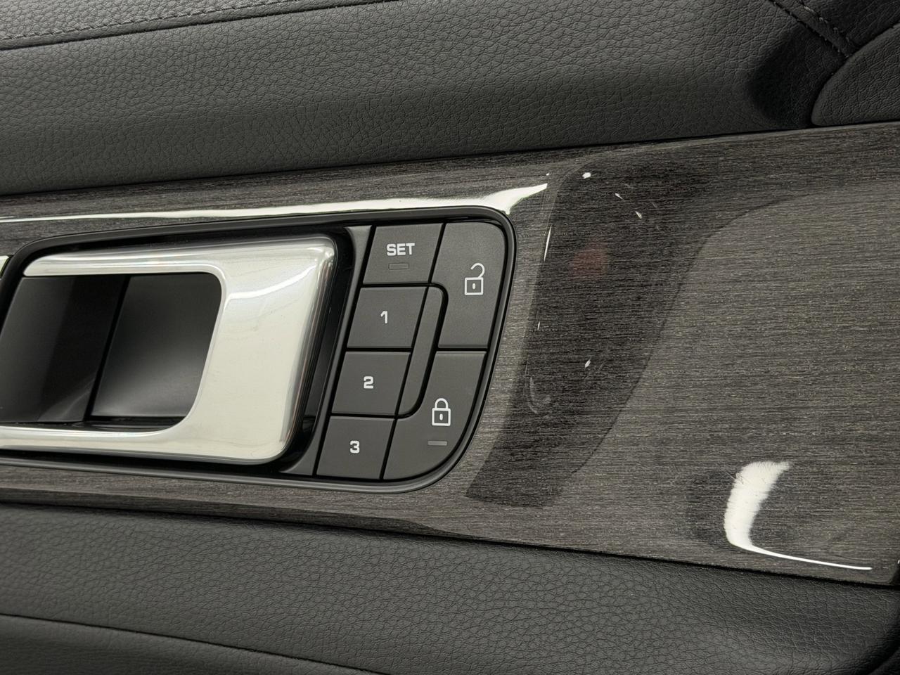 2023 Porsche Panamera 4 Platinum Edition Newark DE