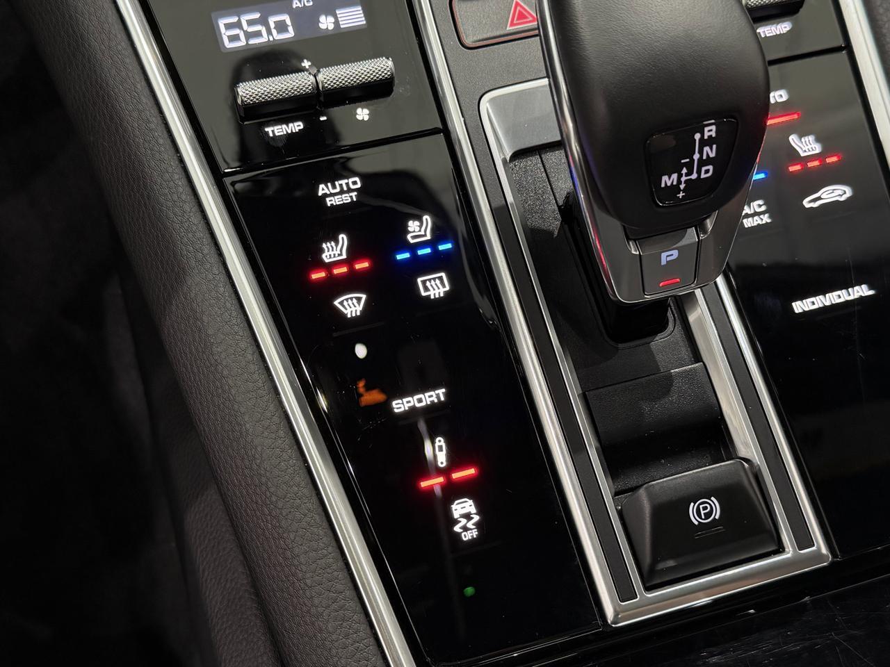 2023 Porsche Panamera 4 Platinum Edition Newark DE