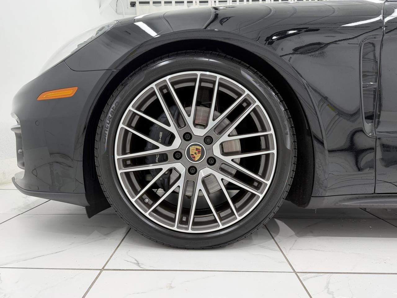 2023 Porsche Panamera 4 Platinum Edition Newark DE