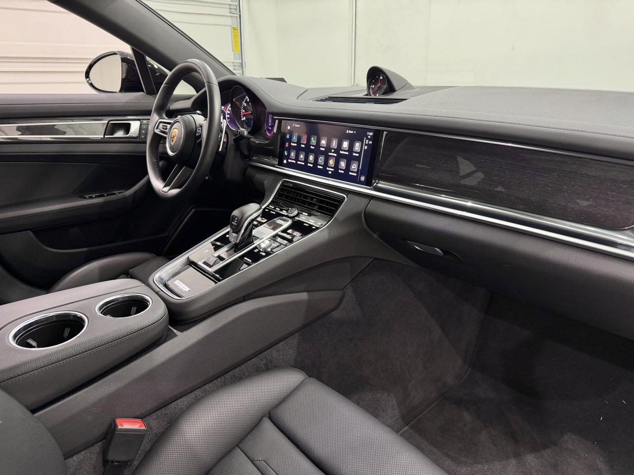 2023 Porsche Panamera 4 Platinum Edition Newark DE
