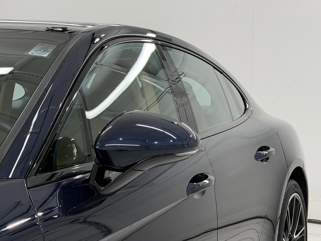 2023 Porsche Panamera 4 Platinum Edition Newark DE