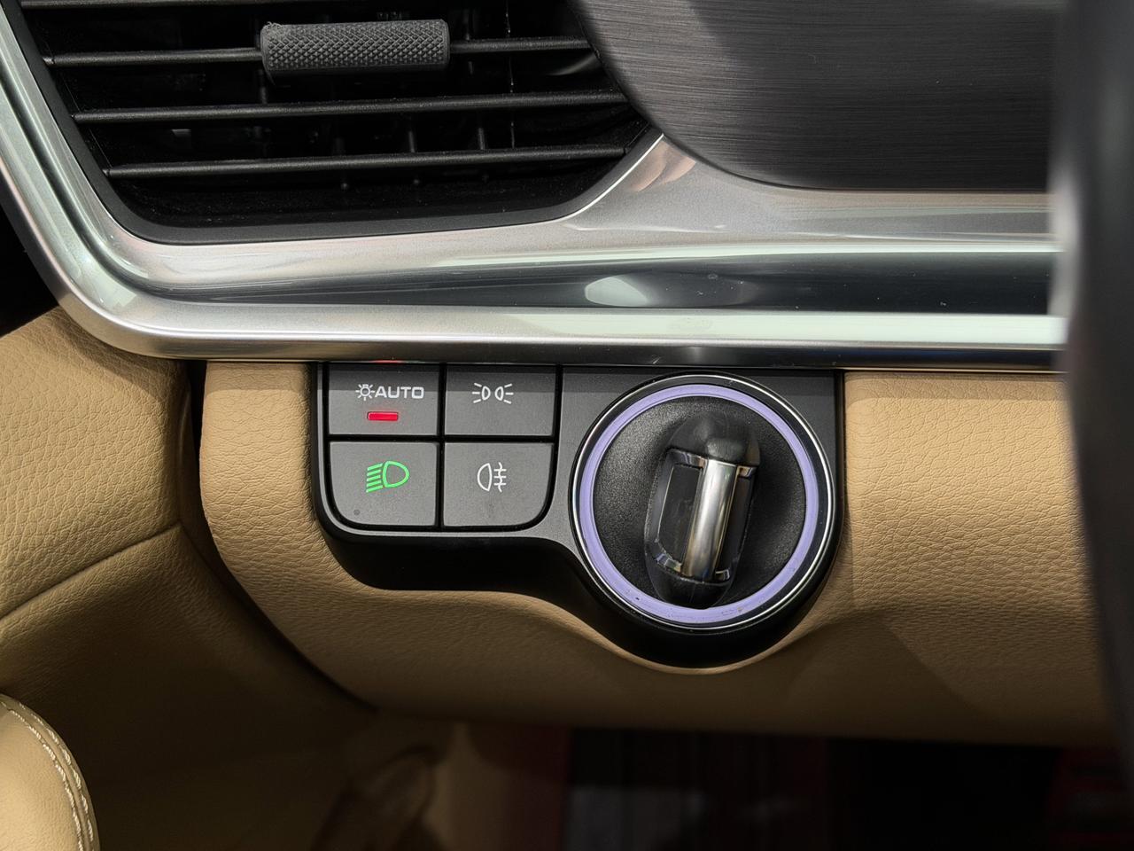 2023 Porsche Panamera 4 Platinum Edition Newark DE