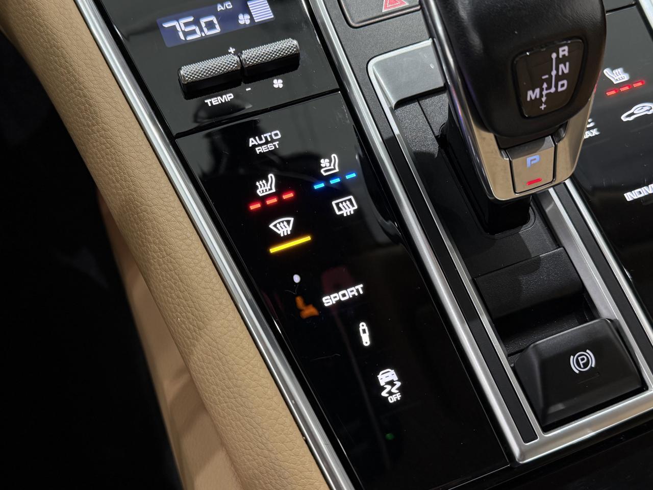 2023 Porsche Panamera 4 Platinum Edition Newark DE