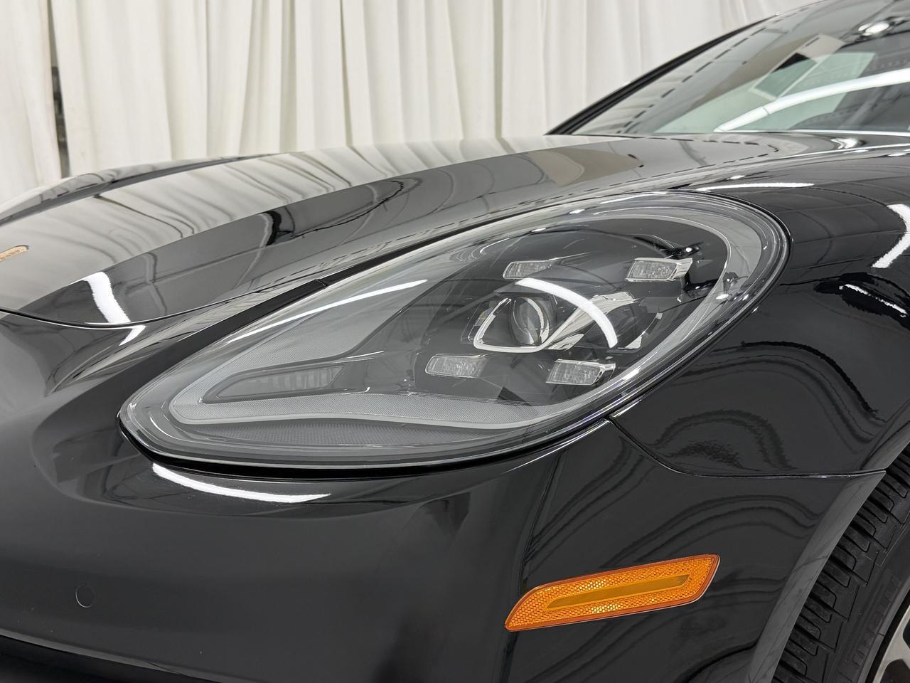 2023 Porsche Panamera 4 Platinum Edition Newark DE
