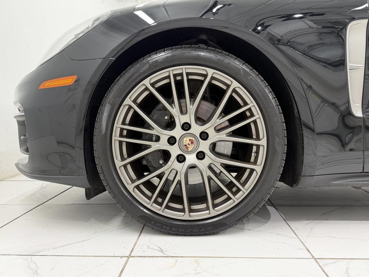 2023 Porsche Panamera 4 Platinum Edition Newark DE