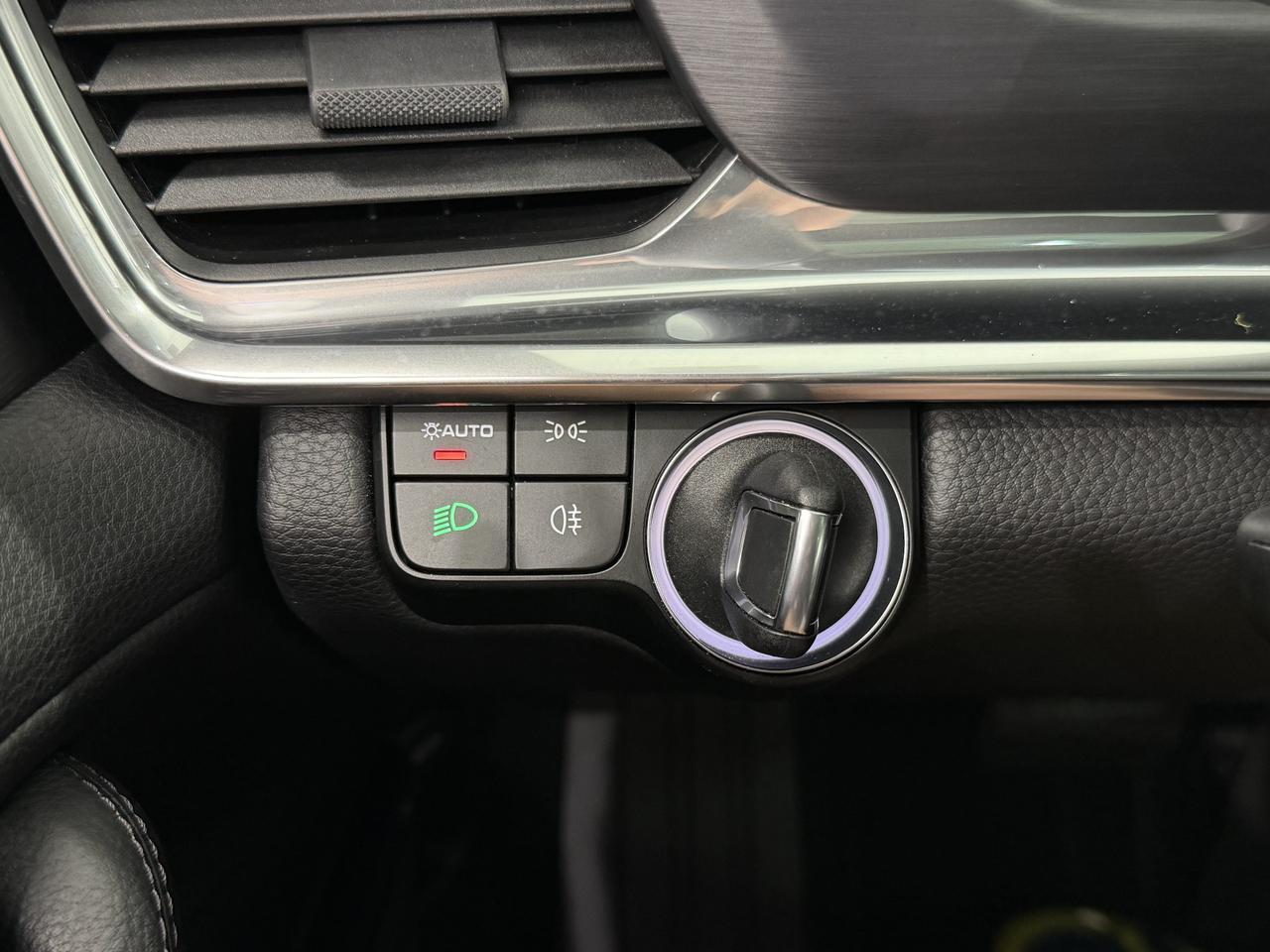 2023 Porsche Panamera 4 Platinum Edition Newark DE