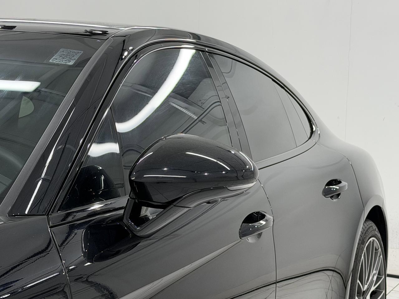 2023 Porsche Panamera 4 Platinum Edition Newark DE