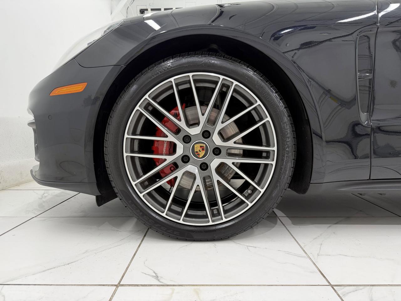 2023 Porsche Panamera 4 Platinum Edition Newark DE