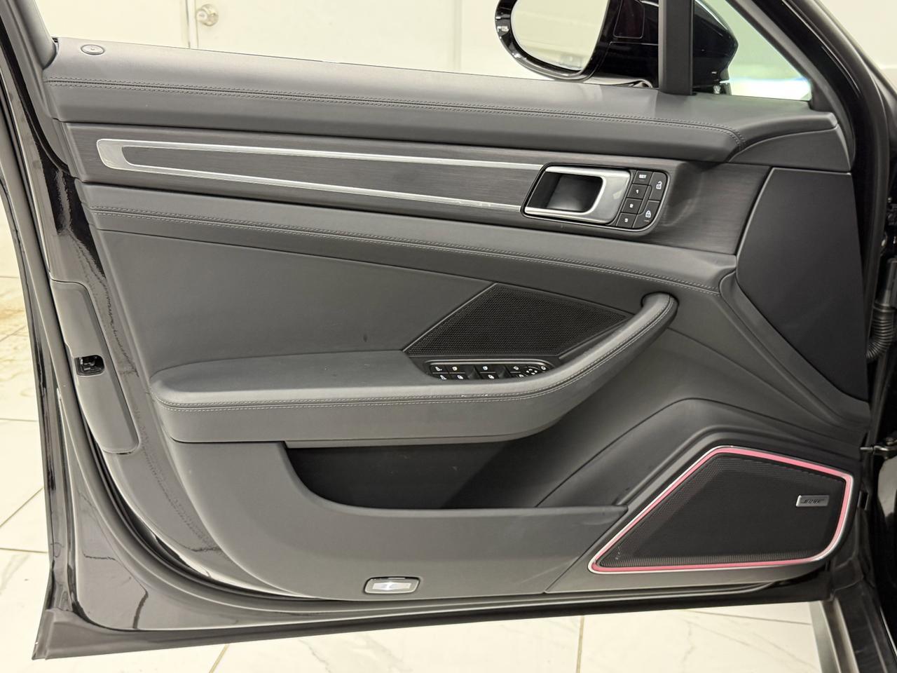 2023 Porsche Panamera 4 Platinum Edition Newark DE