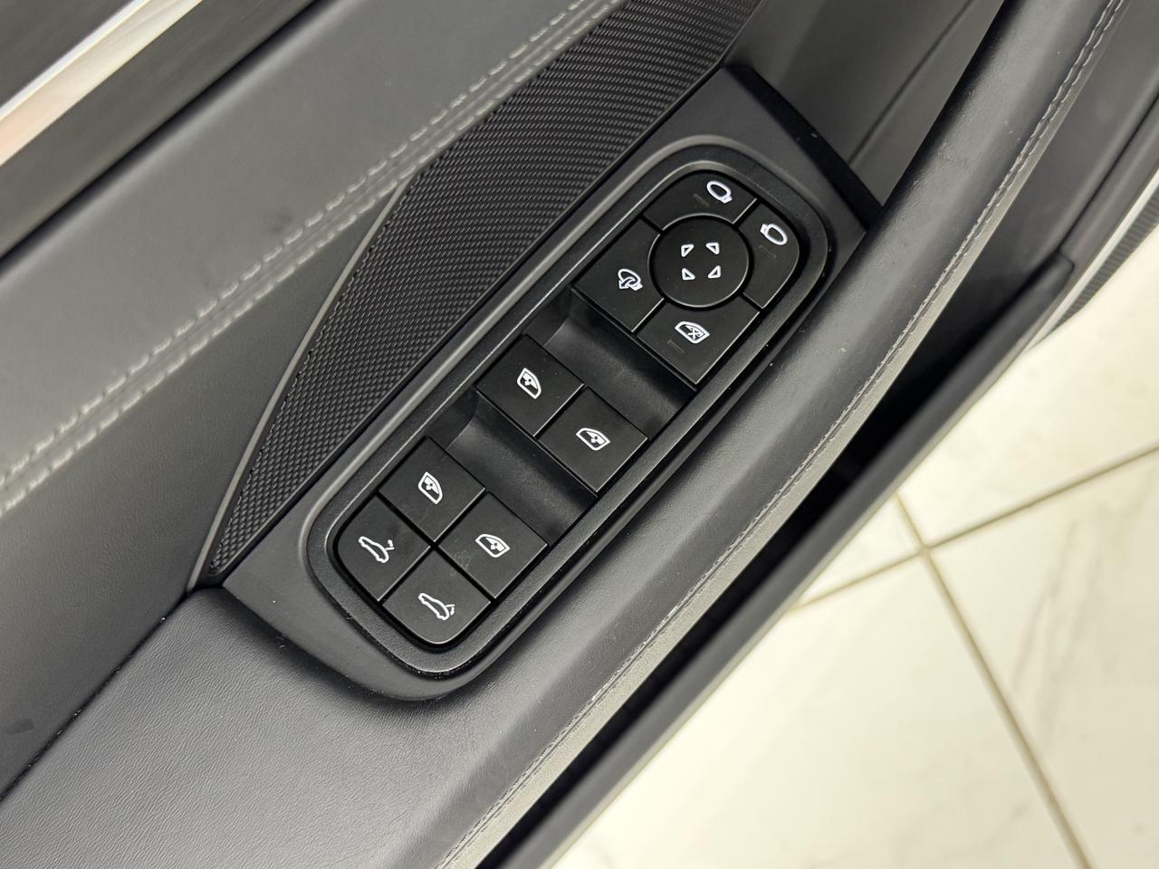 2023 Porsche Panamera 4 Platinum Edition Newark DE