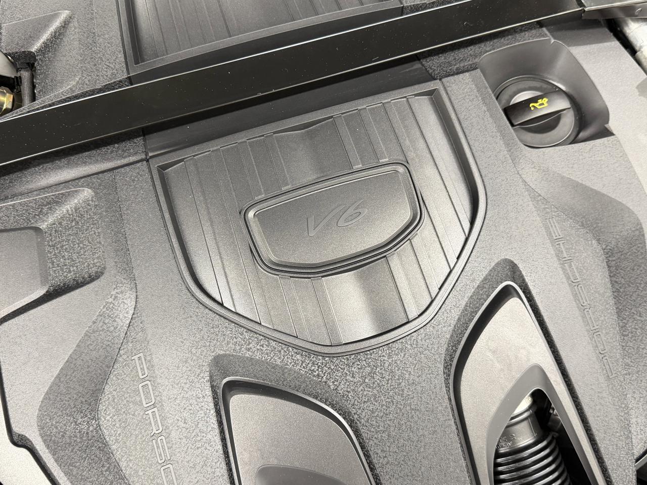 2023 Porsche Panamera 4 Platinum Edition Newark DE