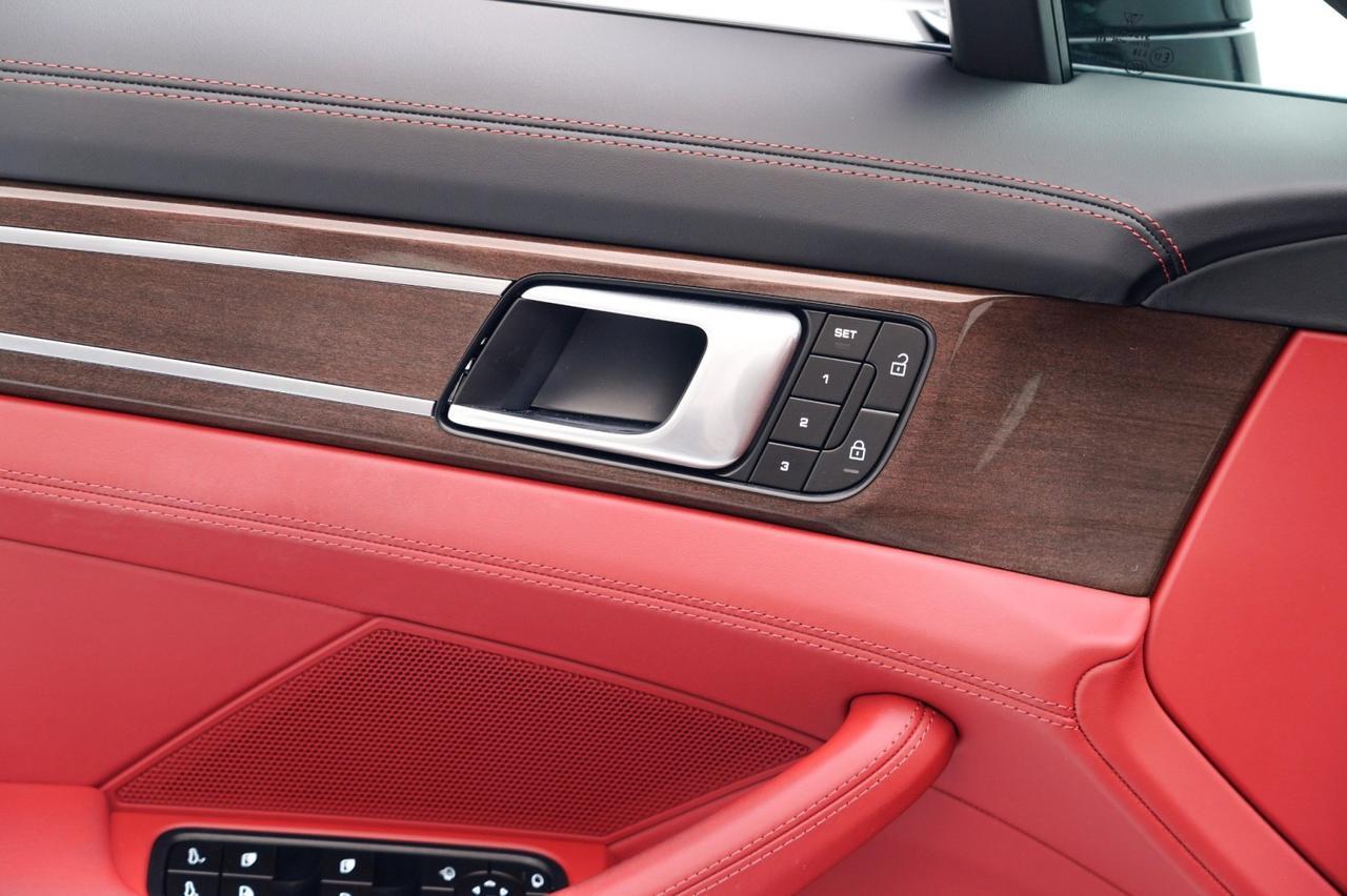 2023 Porsche Panamera 4 Platinum Edition Pompano Beach FL