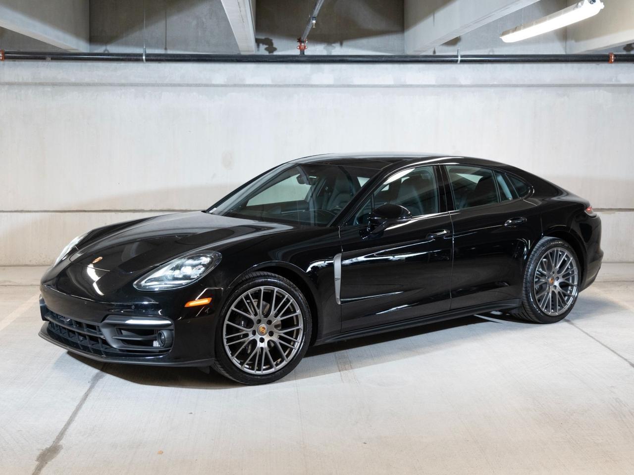 2023 Porsche Panamera 4 Platinum Edition