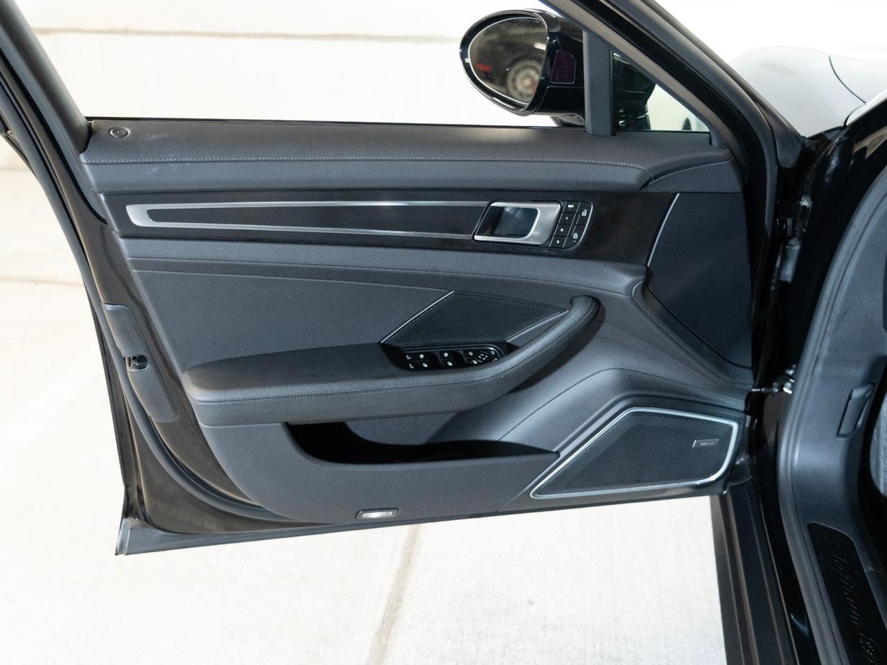 2023 Porsche Panamera 4 Platinum Edition Pompano Beach FL