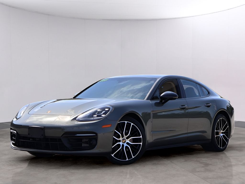 2023 Porsche Panamera 4 Platinum Edition