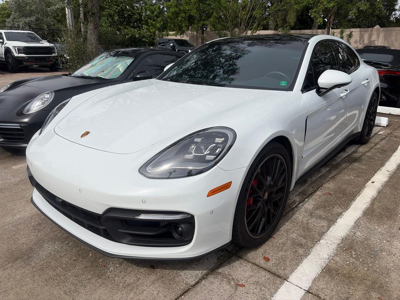 2023 Porsche Panamera 4S